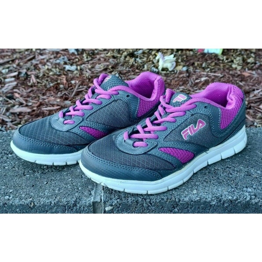 FILA 5SR20324-088 Gray Purple Athletic Running Sneakers Women's Size 8